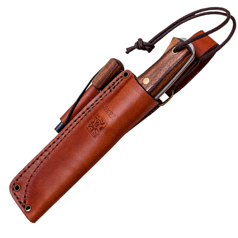 Cuchillo bushcraft Joker BS9 Ember F con mango de madera de nogal y hoja de Sandvik 14C28N con pedernal