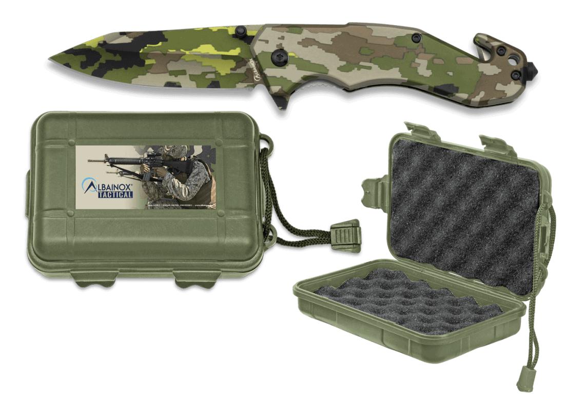 Navaja de seguridad Albainox en camuflaje verde presentada en estuche de ABS con hoja de 8,5 cm