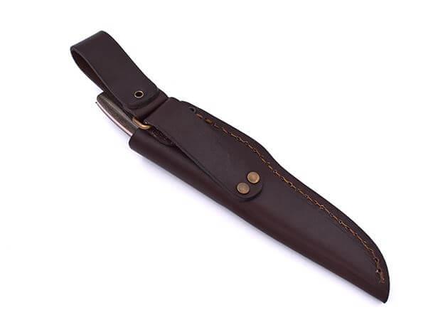 Cuchillo Bushcraft Brisa Trapper 95 scandi con mango de micarta verde y funda trapper