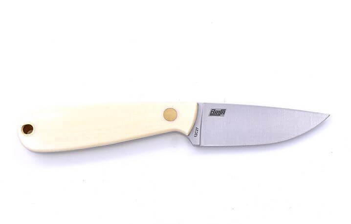 Cuchillo de cuello Brisa Necker 70 con puño de micarta marfil con funda de piel