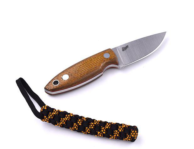 Cuchillo Brisa Scara 60 con acero RWL34 y micarta mostaza