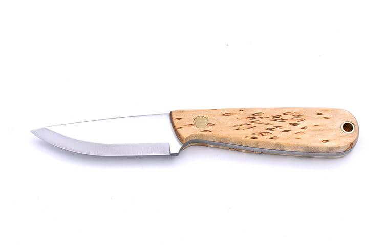 Cuchillo de cuello Brisa Necker 70 Scandi con mango de madera de abedul rizado y funda de piel