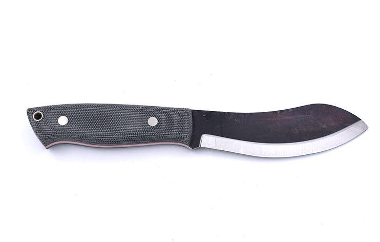 Cuchillo de caza Brisa Nessmuk 125 micarta negra y funda de piel con pedernal