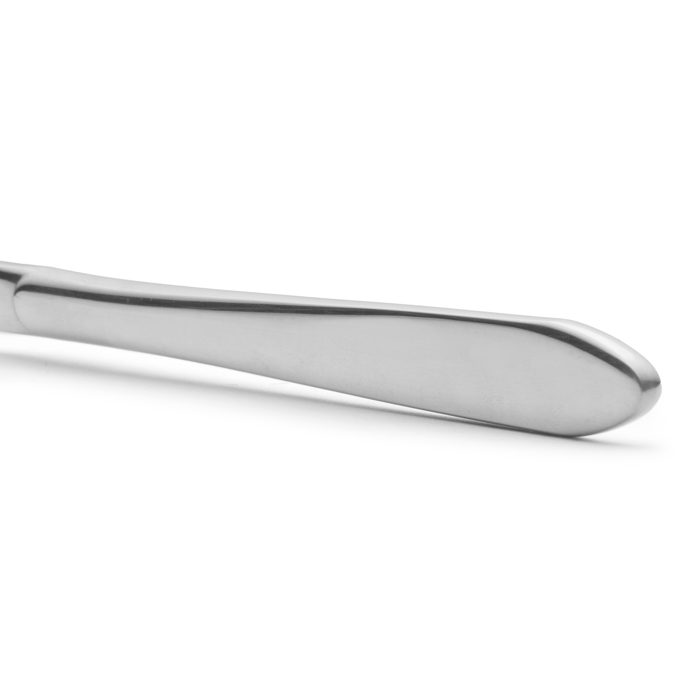 12 cuchillos de mesa Arcos filo microperlado serie Berlín acero inoxidable 220 mm
