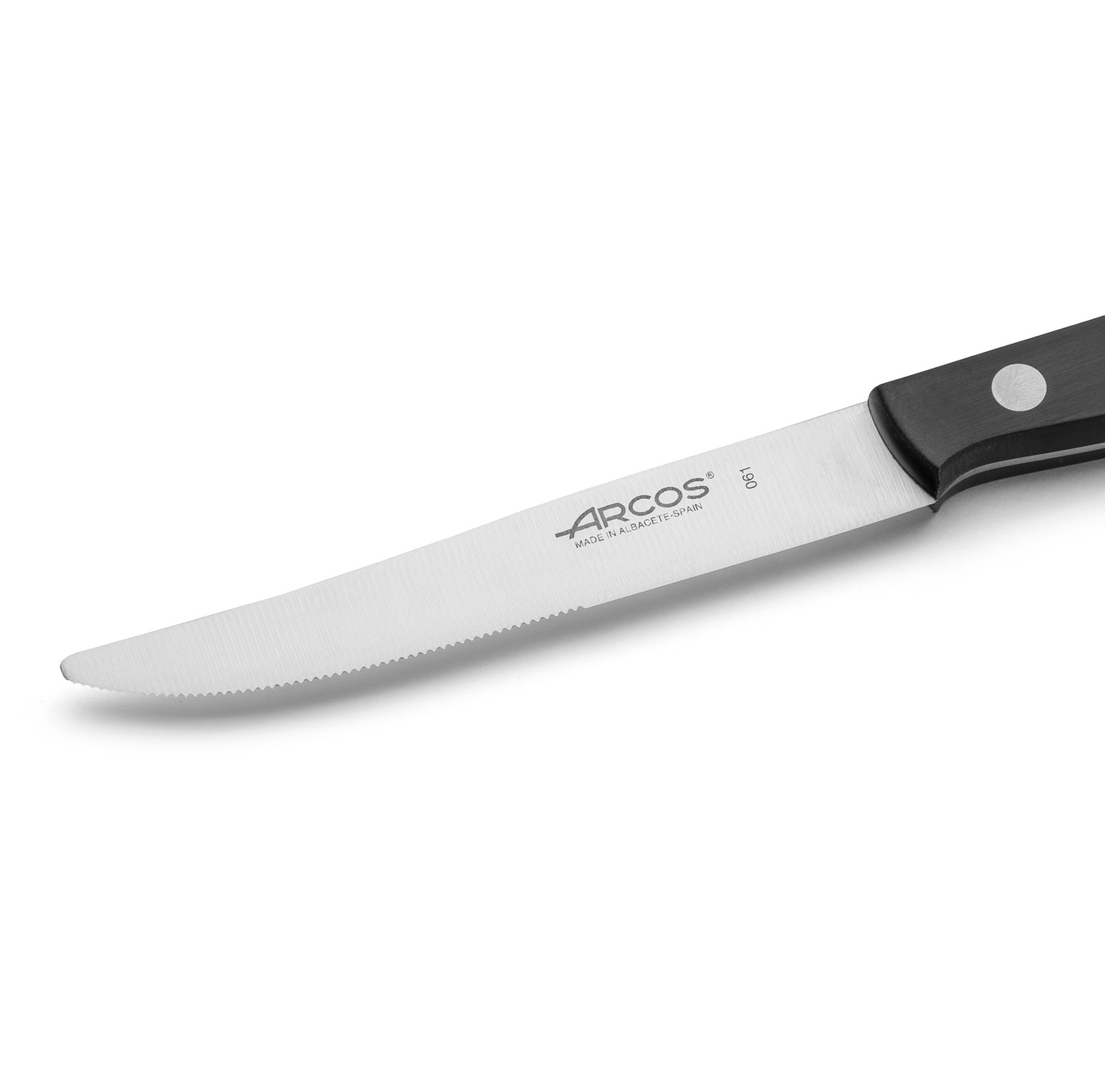 12 couteaux à steak Arcos avec manche en plastique noir et lame lisse