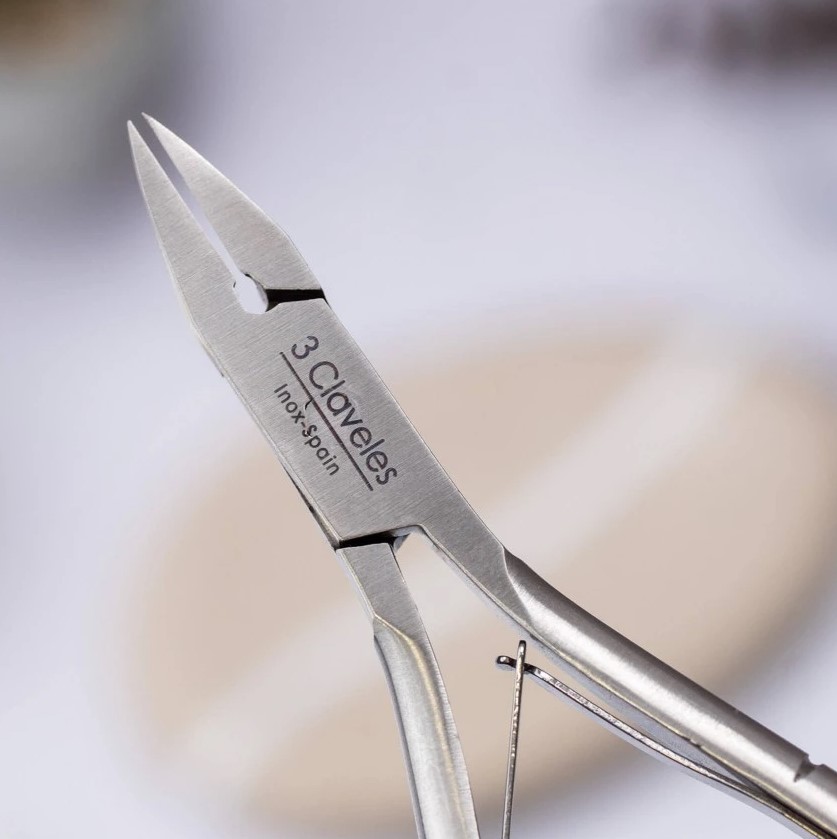 Alicate para uñas encarnadas 3 Claveles de 13 cm