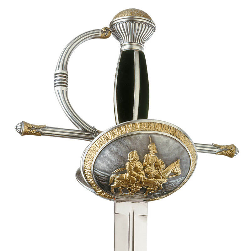 Espada de Don Quijote con empuñadura plateada y decoraciones en dorado Marto 750
