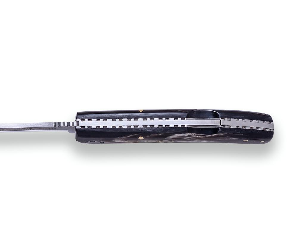 Navaja artesana Joker Pachón con mango de asta de búfalo y hoja drop point de 8 cm