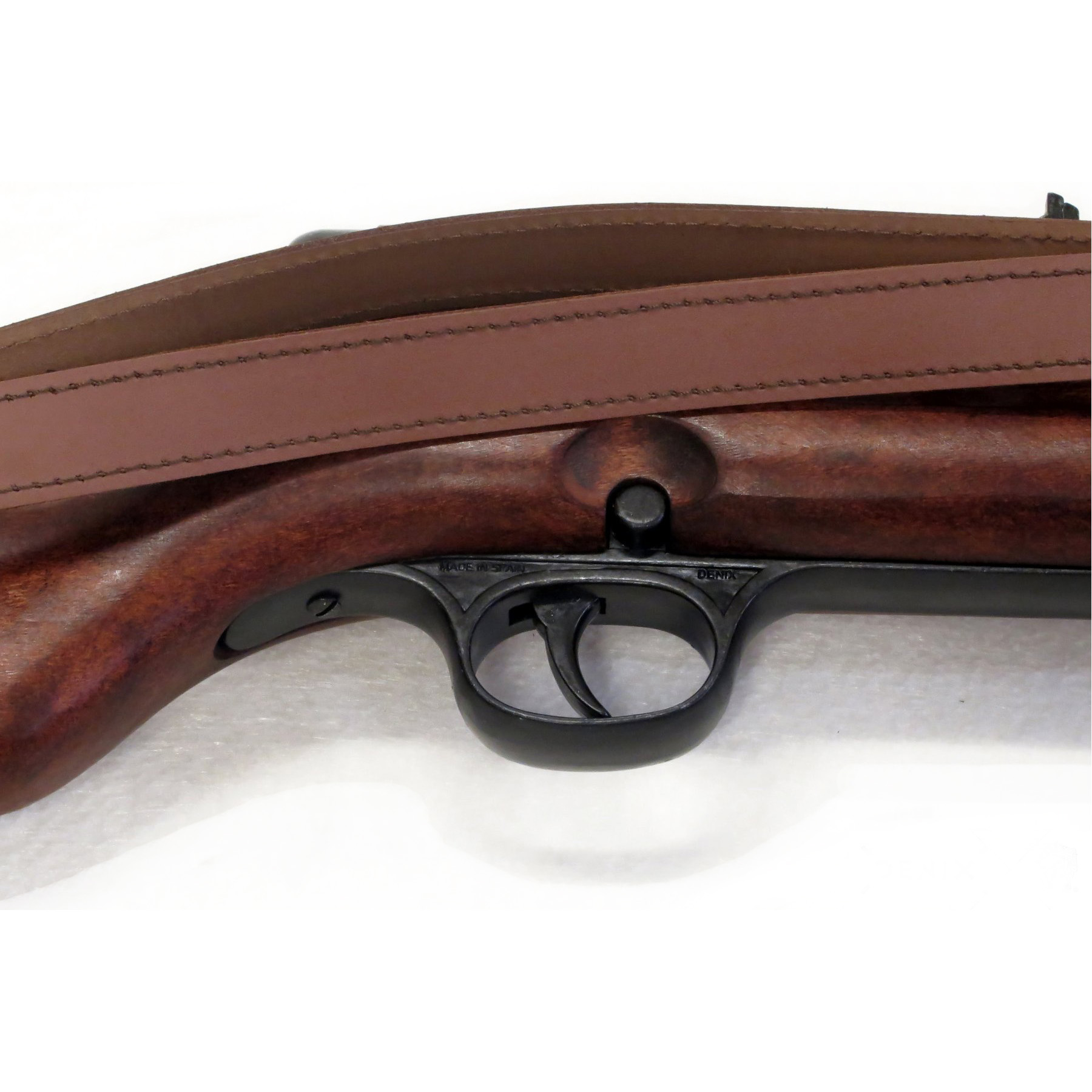 Replica de ametralladora MP41, Alemania 1940 con correa de piel