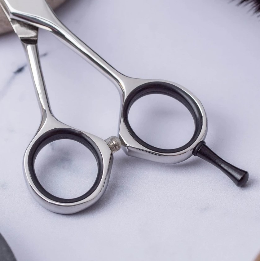 3 Claveles 5" Azabache razor-edged hairdressing scissors