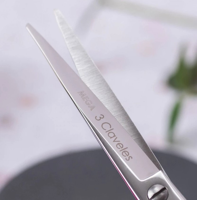 Mega 8" Friseurschere mit Mikroverzahnung 3 Claveles