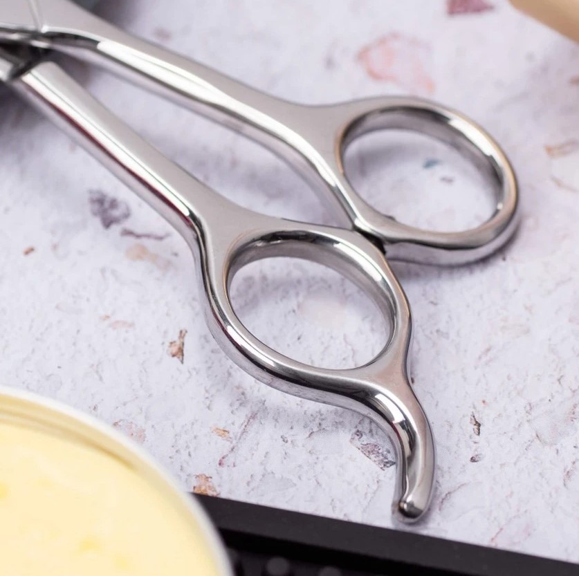 Mega 8" Friseurschere mit Mikroverzahnung 3 Claveles