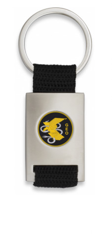 Verchromter rechteckiger Schlüsselanhänger mit schwarzem Band