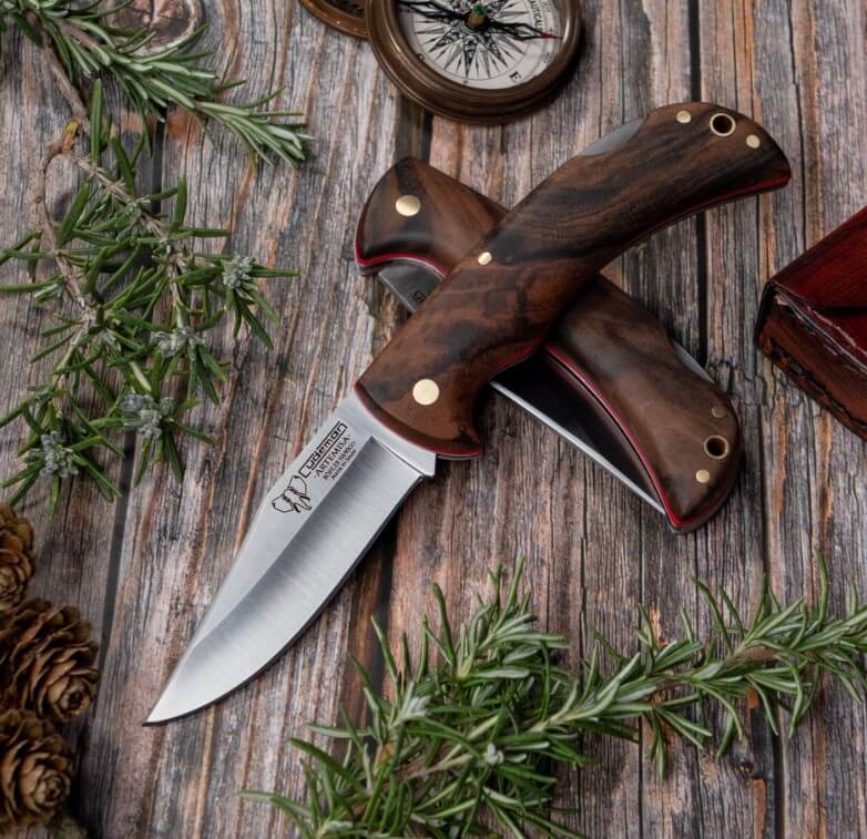 Cudeman Artemisa Jagdmesser mit Böhler N690Co-Stahlklinge und Walnussholzgriff