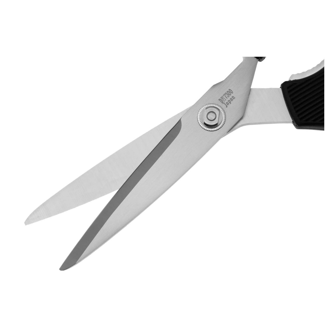 Tijeras multiusos Kai Shun desmontable con mango de nylon negro