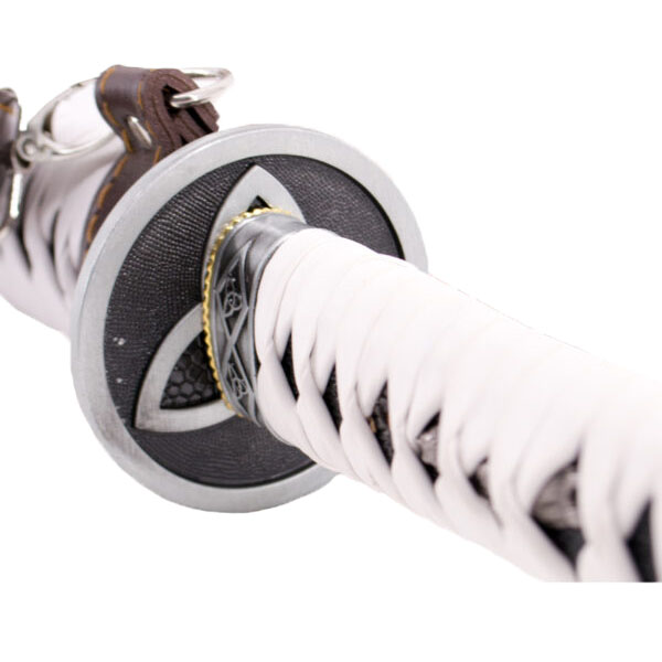 Functional katana with red scabbard with dragon and red hilt