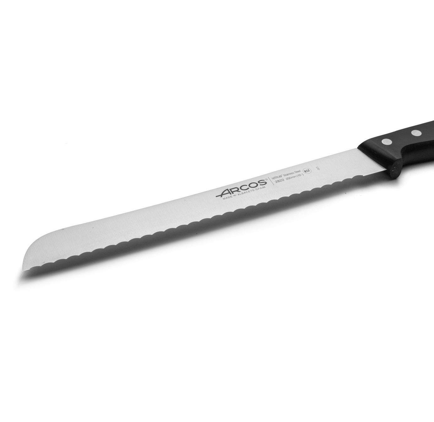 Arcos bread knife with 25 cm serrated blade, Universal series, and polyoxymethylene handle
