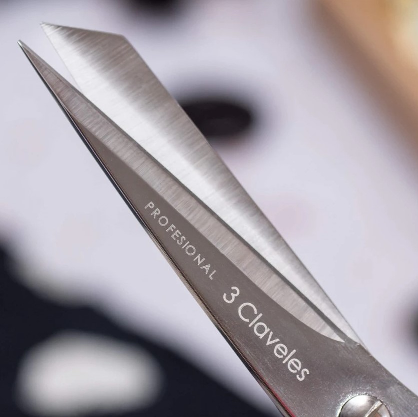 BH Various usa tesoura de 22 cm com cabo de nylon preto 3 Claveles