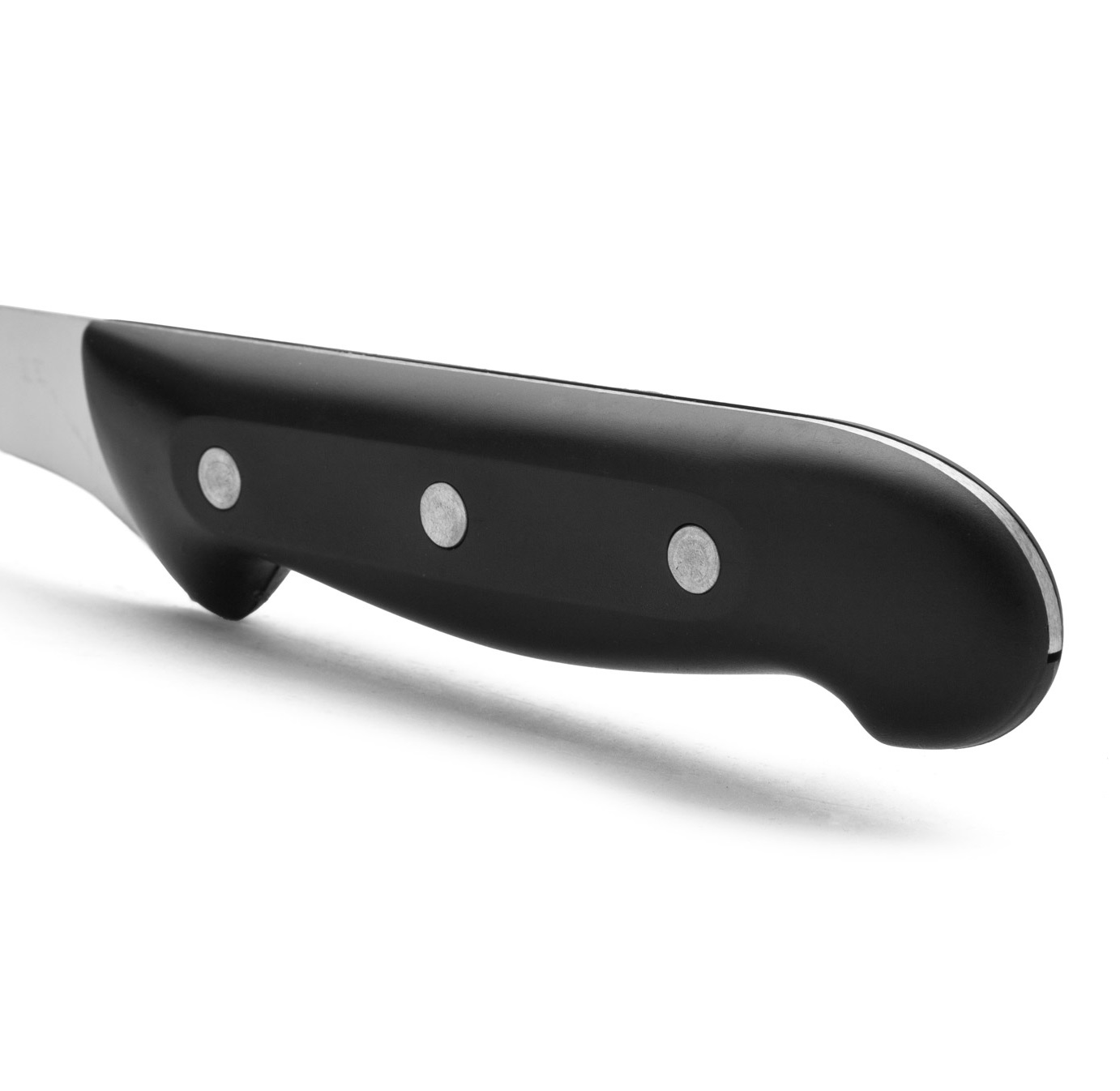 Arcos Maitre Ausbeinmesser mit schwarzem Polypropylengriff und 160 mm Klinge