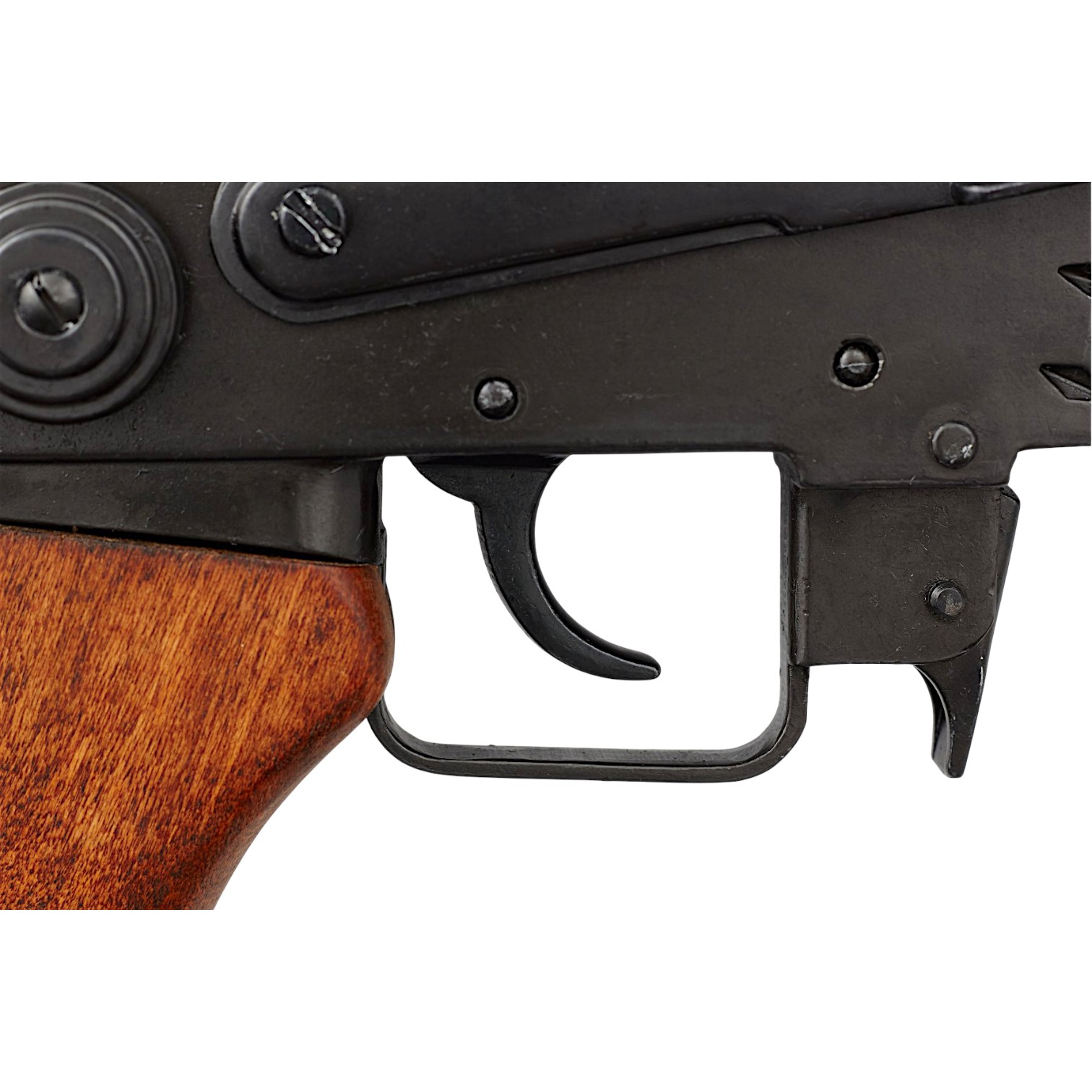 Fucile d'assalto AK-47 con calcio ribaltabile