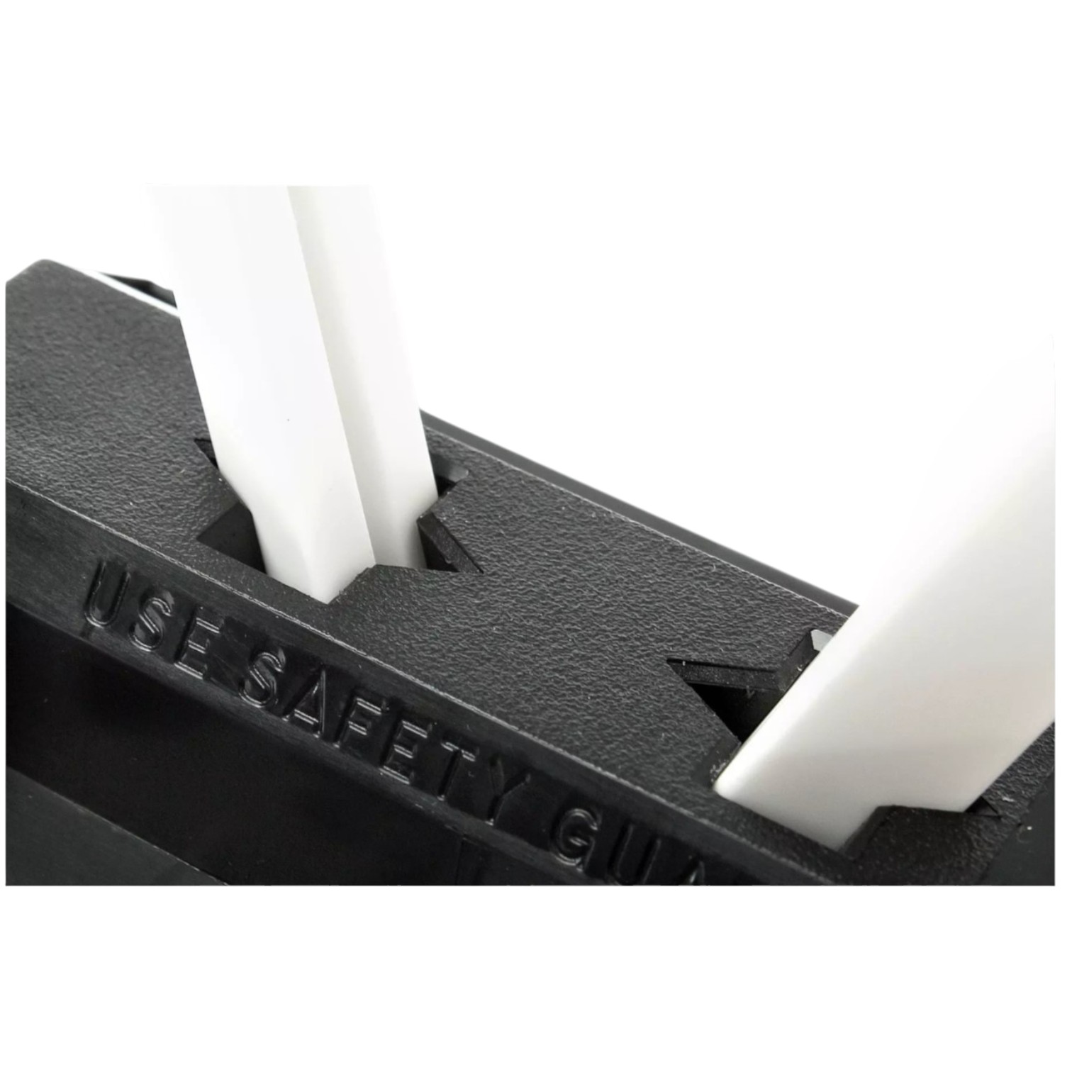 Afiador de facas Spyderco Tri-angle Sharpmaker 204MF