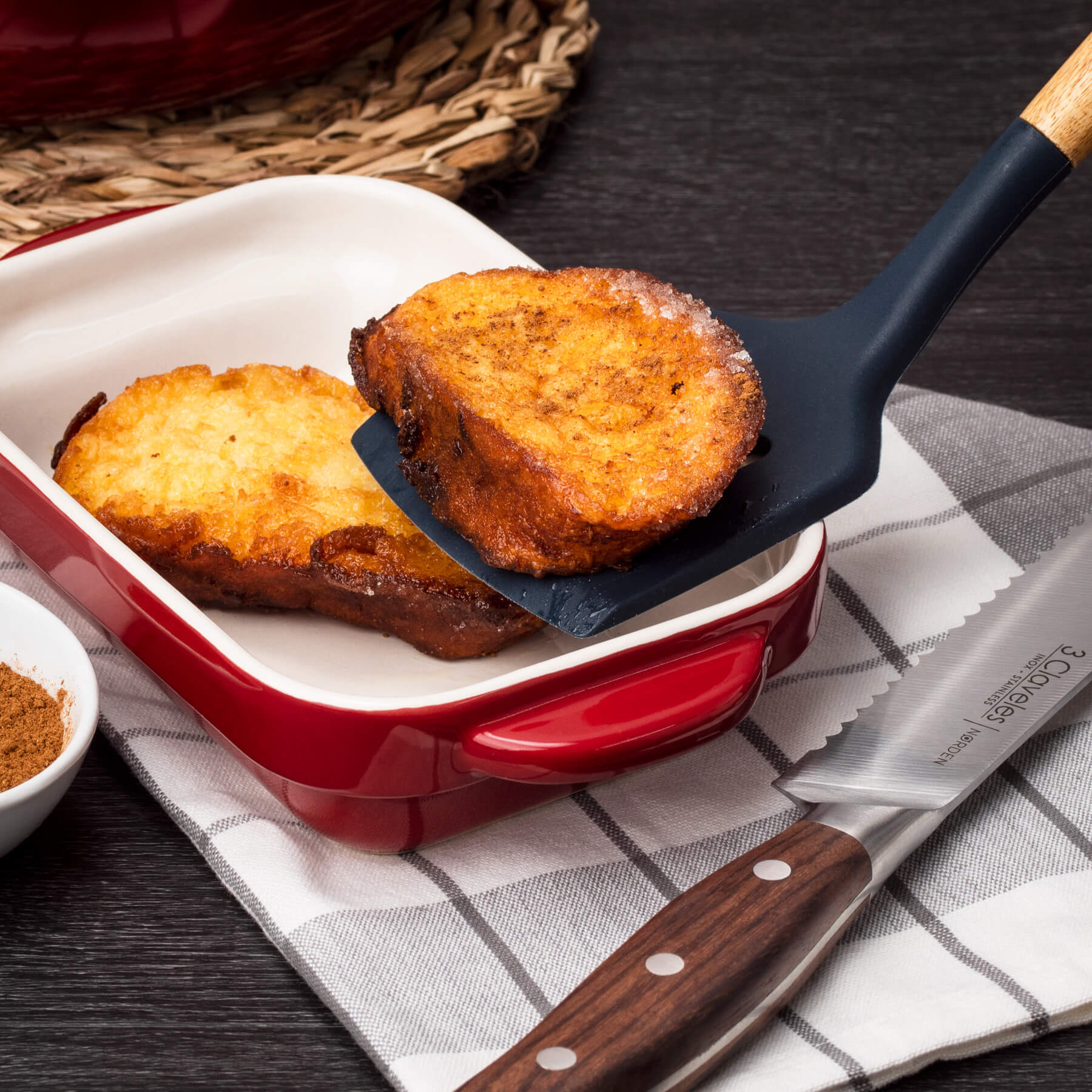 Silicone and beech wood kitchen spatula, BPA free, 3 Claveles