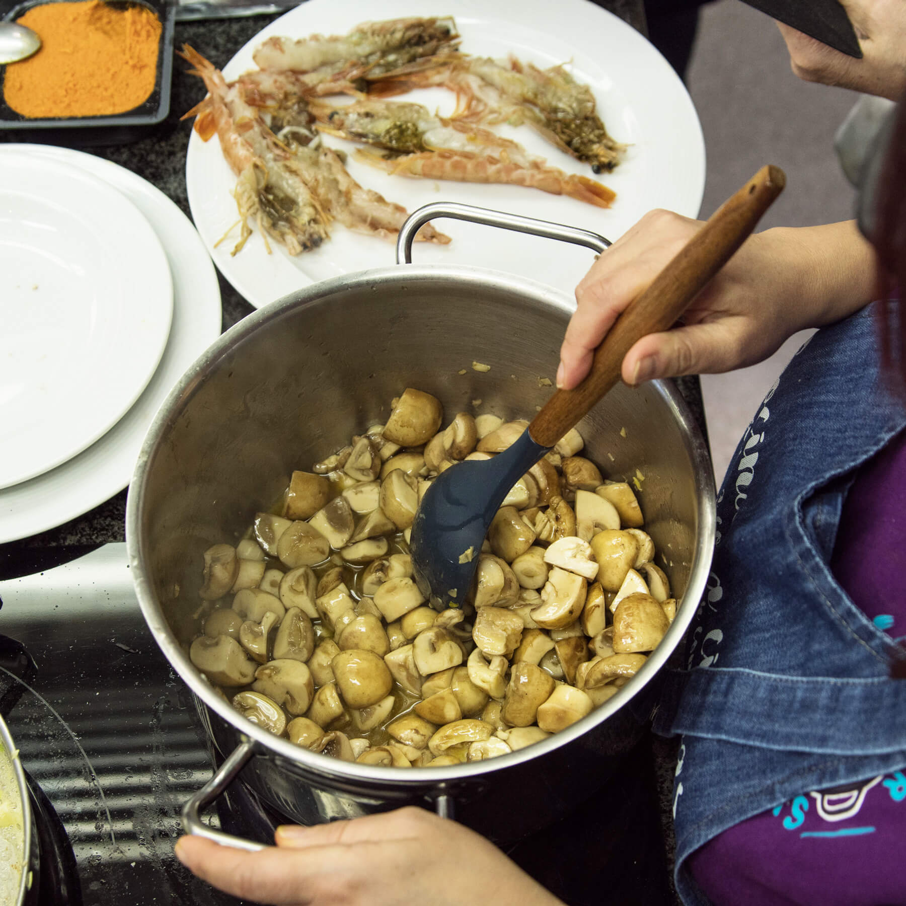 3 Claveles Silicone and Beech Wood Serving Spoon, BPA Free