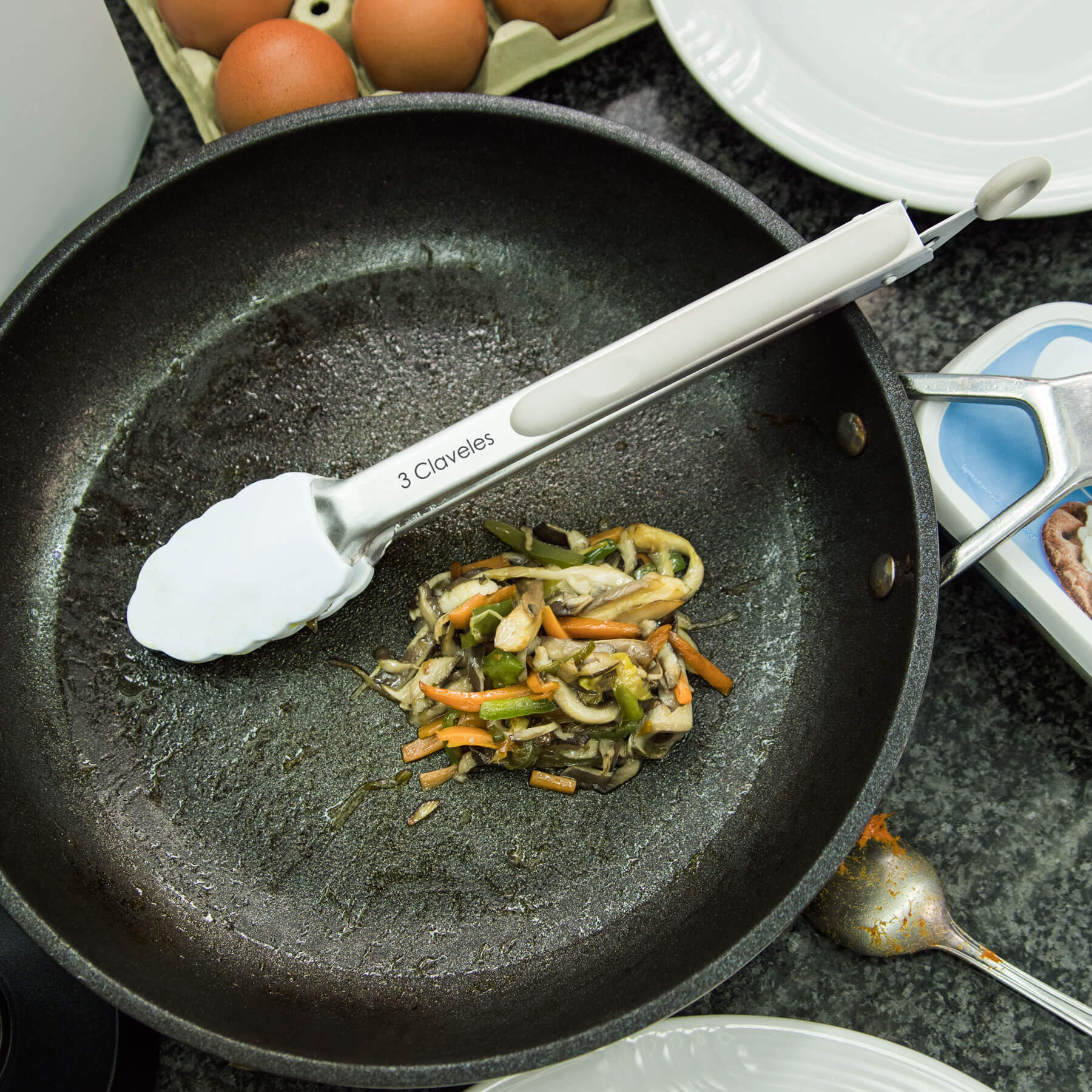 3 Claveles BPA Free Silicone Kitchen Tongs