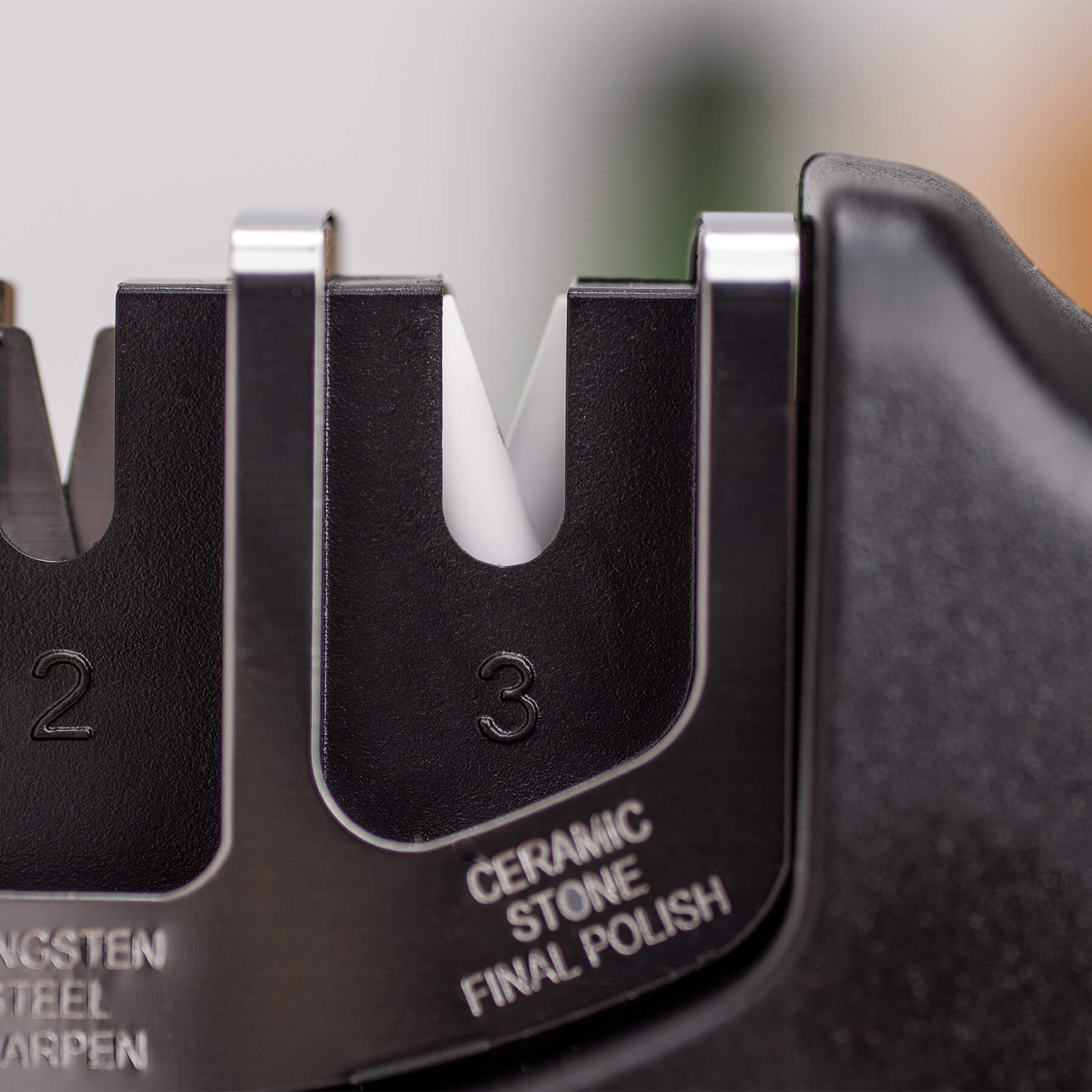 Afiador de facas 3 Claveles com diamante, carboneto de tungsténio e cerâmica