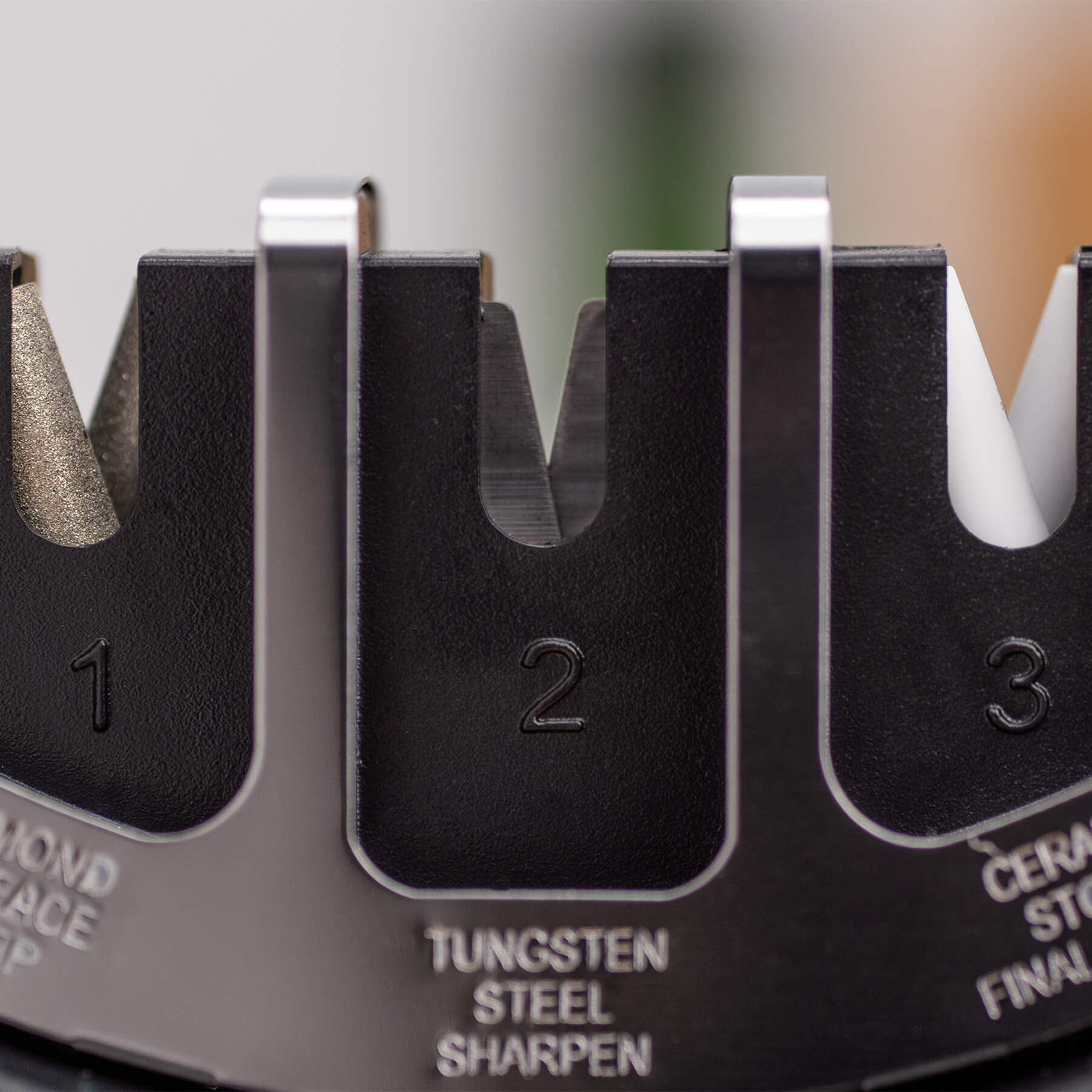 Afiador de facas 3 Claveles com diamante, carboneto de tungsténio e cerâmica