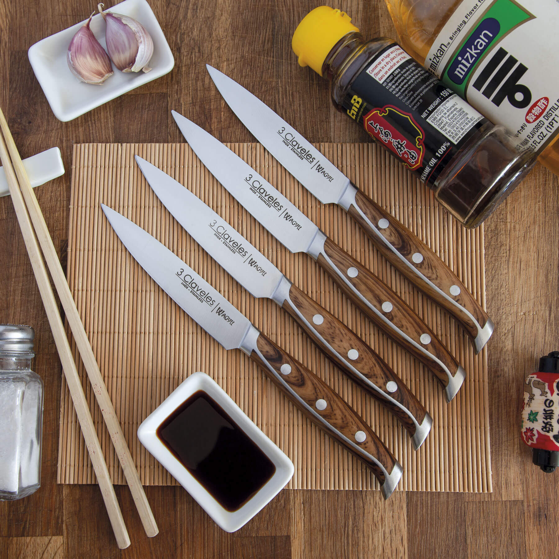 Set of 4 3 Claveles Wagyu steak knives with ABS handles