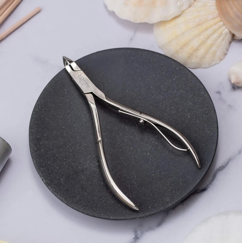 Tronchese per cuticole da 10 cm con taglio da 5 mm 3 Claveles