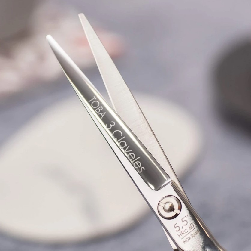 Forbici da parrucchiere Toba 5,5" con filo a rasoio 3 Claveles