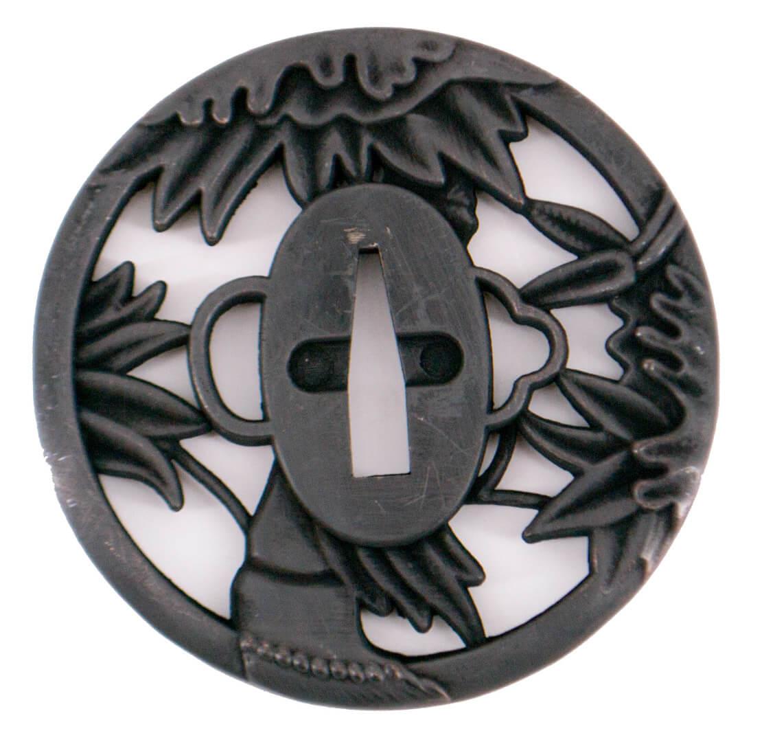 Katana funzionale con fodero color legno e corde marroni