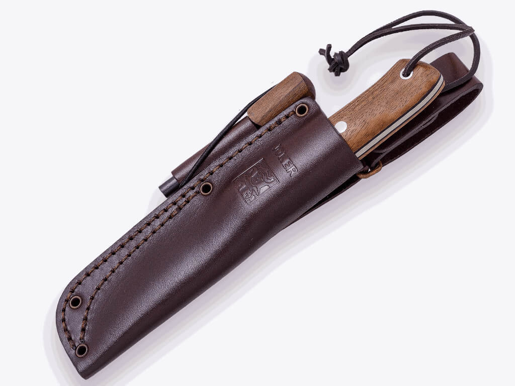 Bushcraft-Messer BS9 Nordic Joker mit Walnussholzgriff und Sandvik 14C28N-Klinge mit Feuerstein